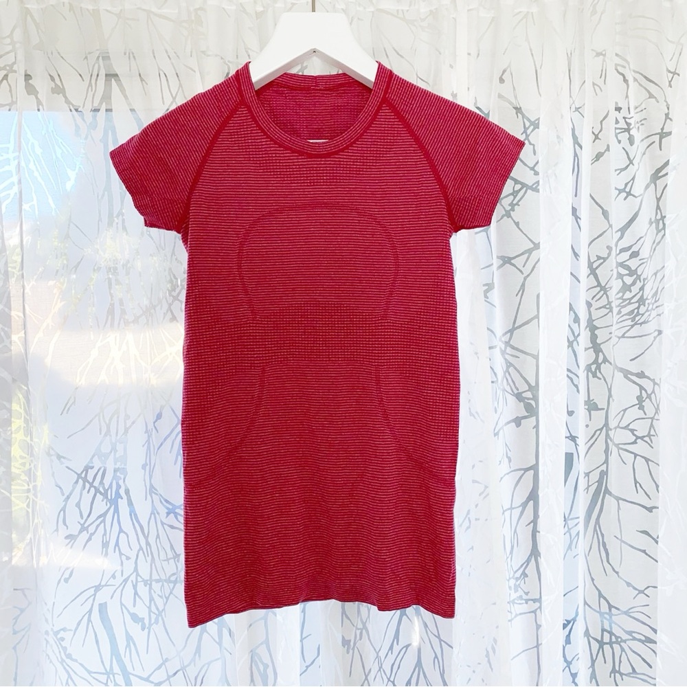 Lululemon red stripe bumble berry swiftly tech short sleeve crew neck tee shirt